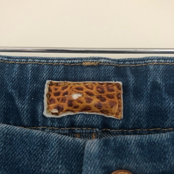 MOTHER The Looker Out of the Blue Jeans - Picture 4 of 8